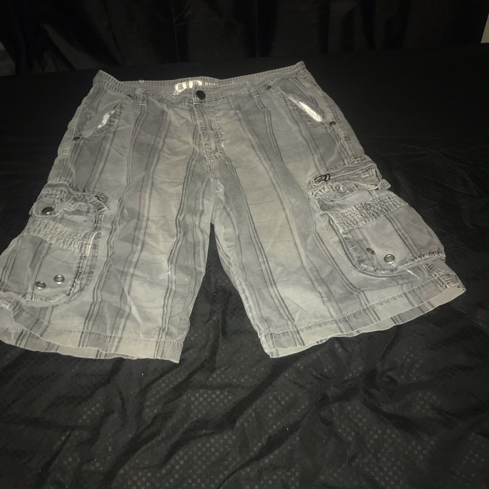 Men’s casual shorts Size 32